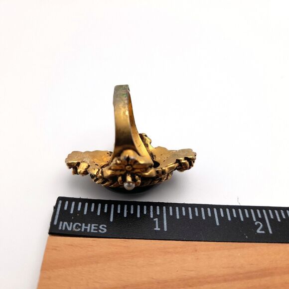 Vintage Black Lucite Cabochon Brass Ring Adjustable Size 7 - Picture 7 of 12